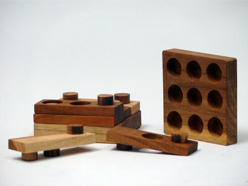 Nueve Fichas. Juegos Juguetes Recreación Ocio FUNLIBRE